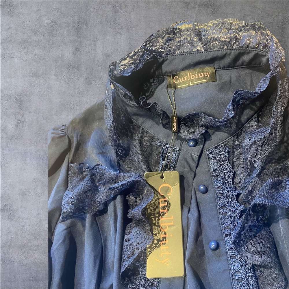 Curlbiuty size large long sleeve button down